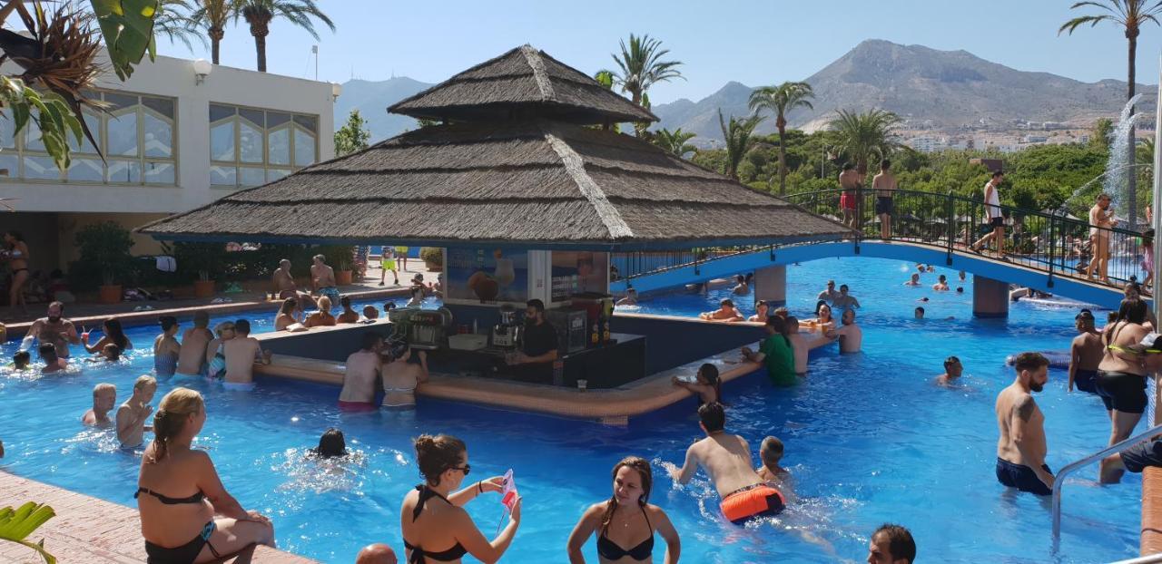 Apartamentos Holidays Benalbeach Benalmádena Zewnętrze zdjęcie