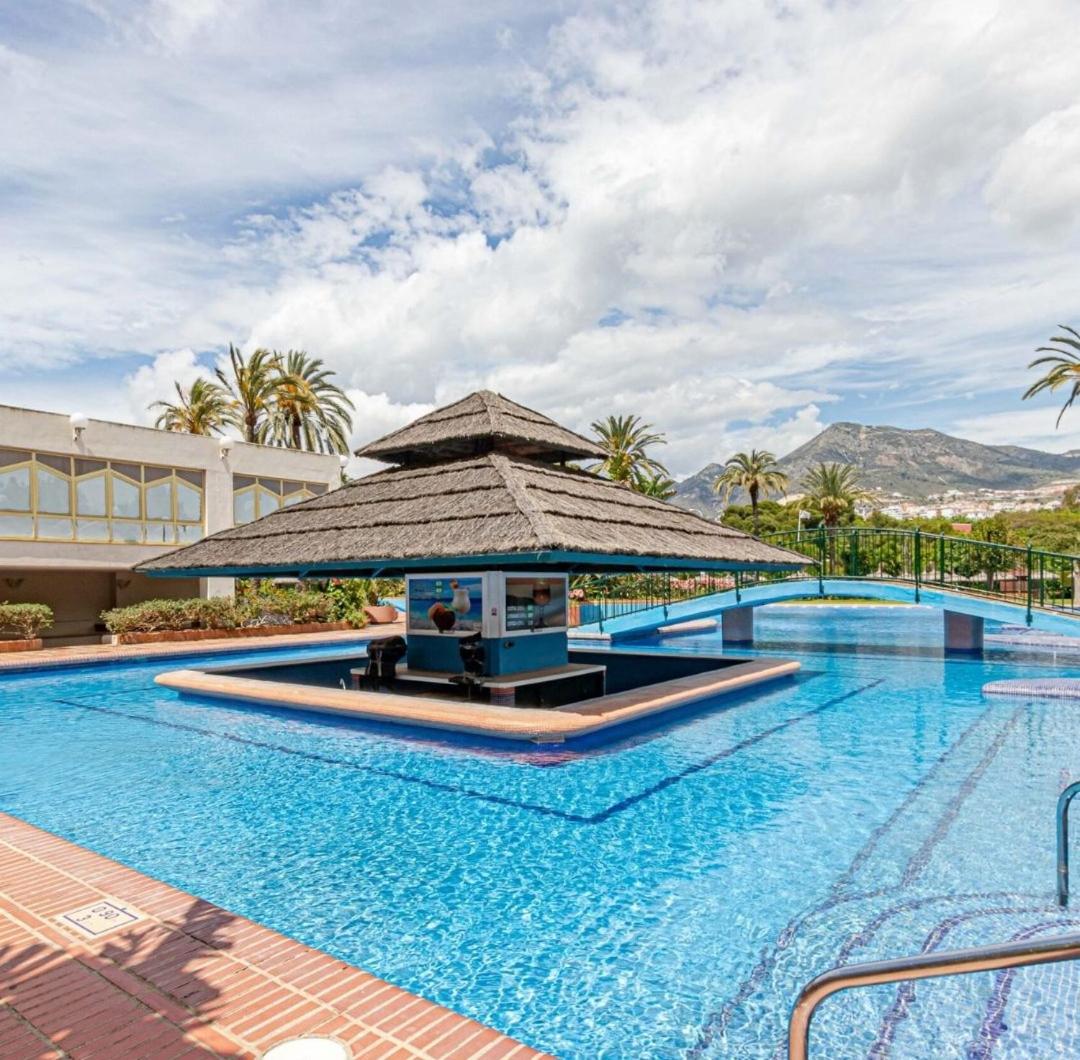 Apartamentos Holidays Benalbeach Benalmádena Zewnętrze zdjęcie