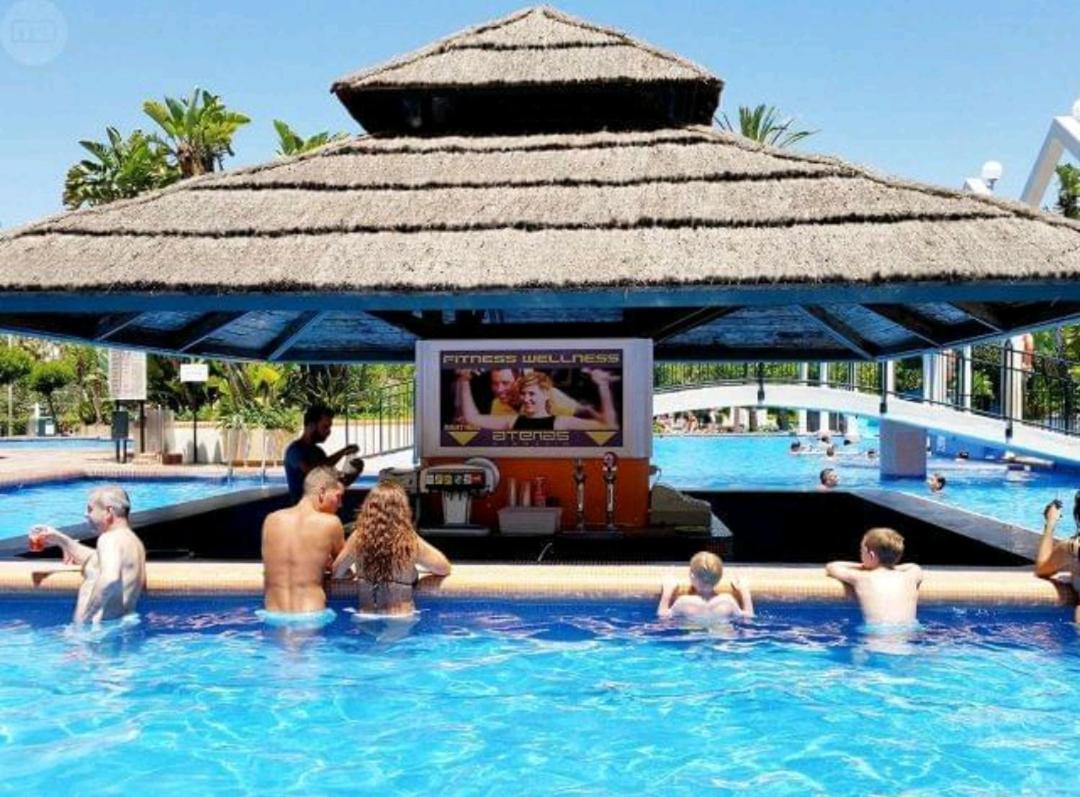 Apartamentos Holidays Benalbeach Benalmádena Zewnętrze zdjęcie